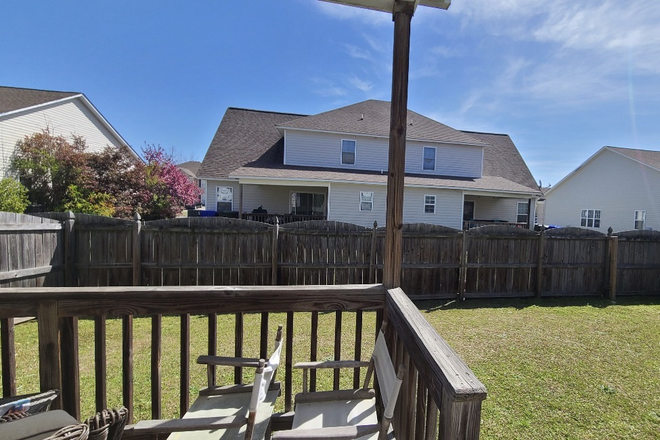 Porch backyard - Dovedale Townhome