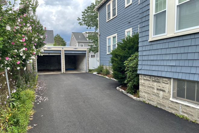Driveway (new) - Sunny 2BR in Arlington steps from 77 Harvard Bus/87 Davis Sq bus/walk to Alewife or comm rail Apartments
