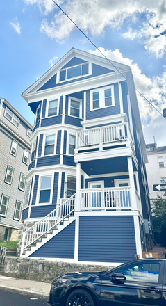 Outside - 3 bedroom on Hillside St. with modern kitchen, laundry & private deck! Apartments