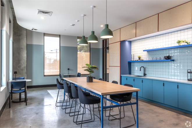 Clubroom - The Point Cincinnati Apartments