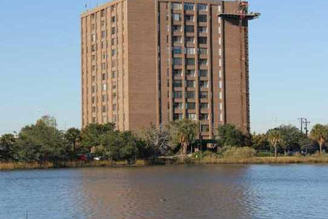 Ashley House - Balcony view of the Ashley Marina. Across the street from MUSC