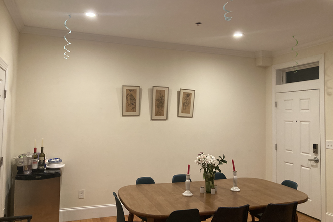 Dinning Room - Summer Sublet