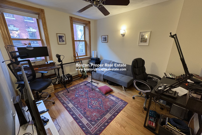 a - 2 BED WITH LIVING ROOM, *no fee