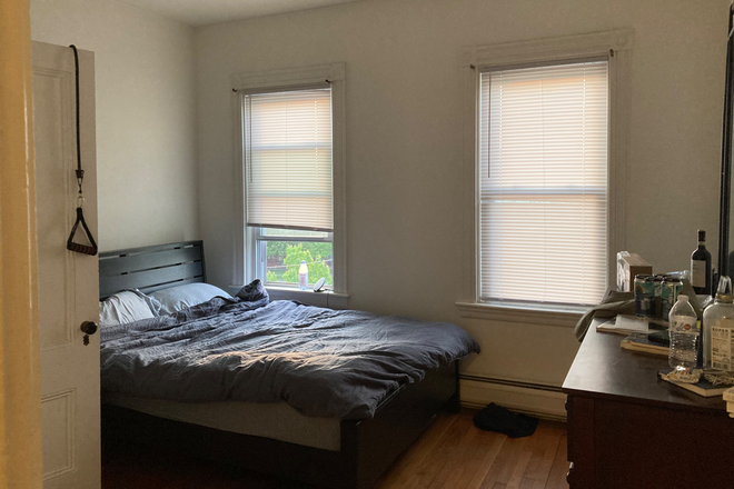 Bedroom - Sunny Room in Apt. right off T (Orange Line Stony Brook Station) and Park