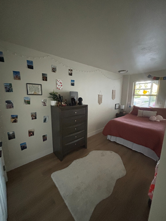 Bedroom - Apartment Sublease