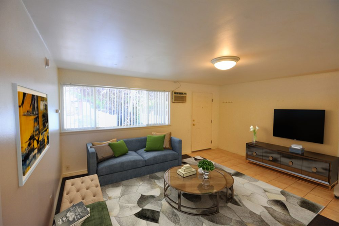 Living Room - 2955 E College Ave