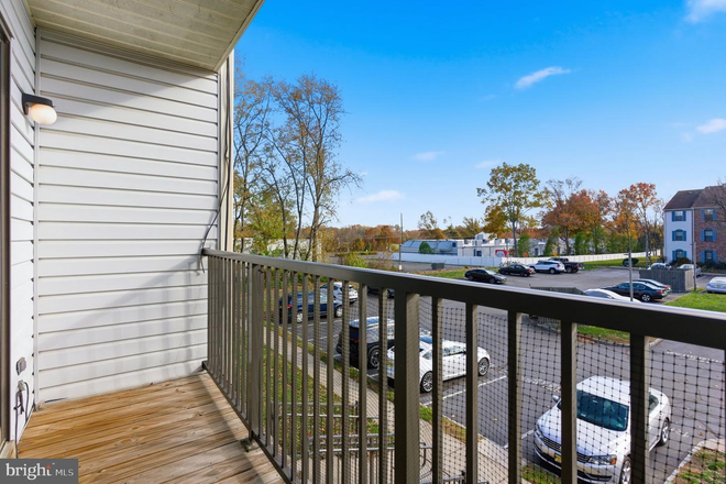 Exterior view - 2BR condo-Voscek Ct-Lawrenceville