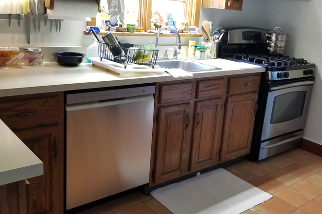 Kitchen - Furnished room-27 Scott Ave-Princeton Junction House