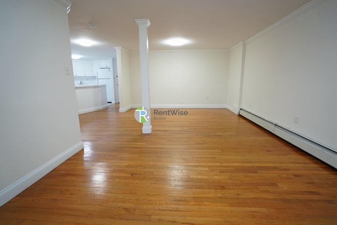 1 - AVAIL NOW-Amazing Washington Sq 2 bed, H/HW inc. No Fee To You! Apartments