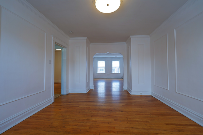 Dining Room - 724 Heman #2