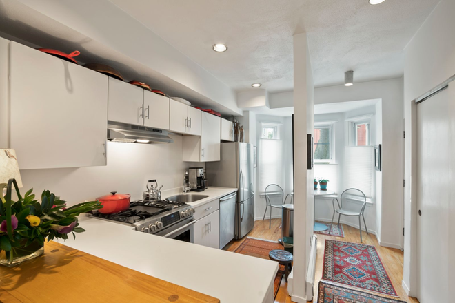 1 - 26 Bigelow St #A