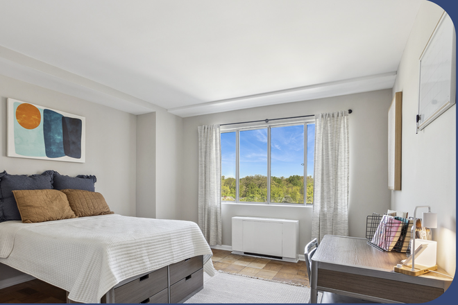 Bedroom - Pleasant View Apartment with Private Bathroom, large space, 5 minute walk to Homewood Campus