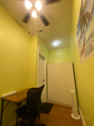 Bedroom - CARIBBEAN CHATEAU PEACEFUL AMBIANCE $700 A MONTH $300 SECURITY DEPOSIT, ALL UTILITIES INCLUDED! House