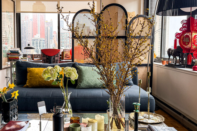 Living Room + Office - Murray Hill Skyline