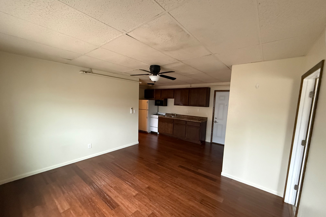 Main living space - Cave Inn Building