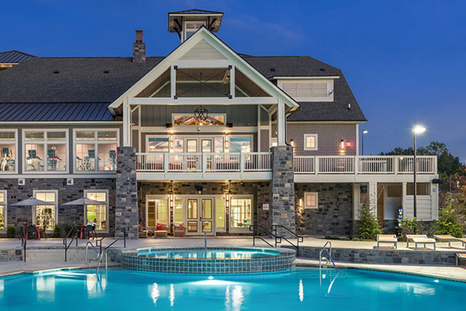 Outside Street View - Brexx Blacksburg (Aka The Retreat)