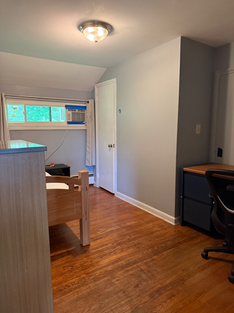 Bedroom - Fully Furnished room for Rent Duplex