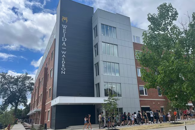Outside Street View - Weida on Waldron Single Apartment