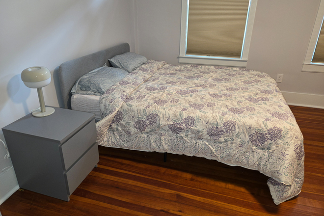 Bedroom - One bedroom available in 2 bedroom near Kendall SQ, MIT, MGH, Red+Green Line, W/D