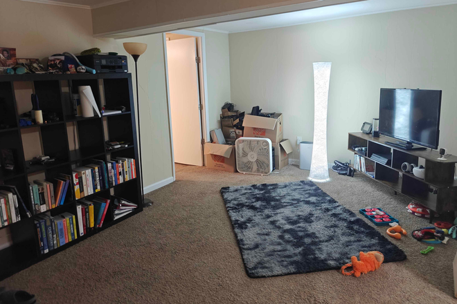 Living room - 327 E University Triplex