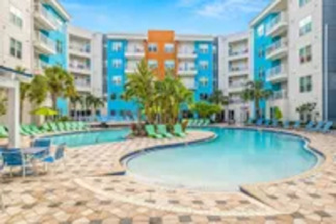 Pool- Check IQ site for better images - IQ Luxury Apartments