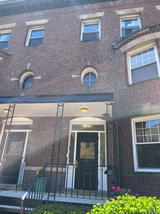 Outside - Apartment Walking Distance to BU Campus
