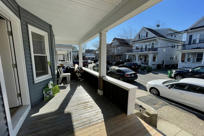 Call NOW for showings! 617-236-8600 - BERWICK RD - HUGE TOP FLR DUPLEX 4BR AVAIL *6/1/2027* W/ 2 BATH, LNDRY IN BLDNG, PORCH, EIK, DW Apartments
