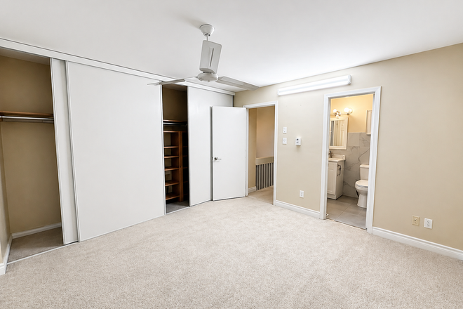 Bedroom A: $830 Private room (Private bathroom) - (FOR FEMALES) Unfurnished Private rooms for rent in a shared townhouse at Hainford Street