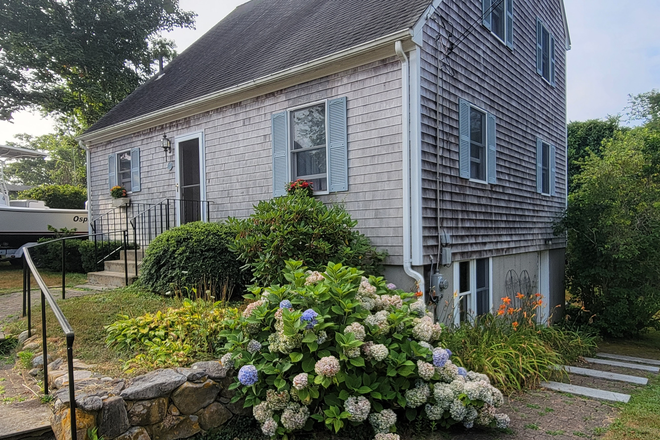 Front of house with flag stone walkways - Sand Hill Cove, 3 Bedroom, 2 Baths,