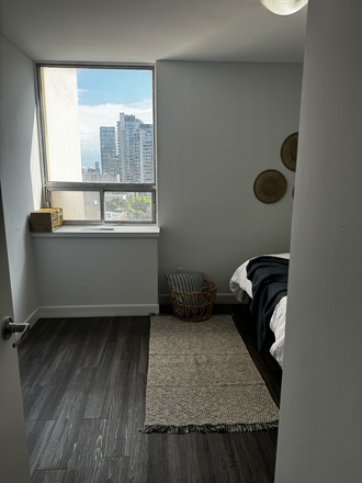 Bedroom - Private Room in Co-Living Unit – 100 Wellesley St E, Toronto Condo