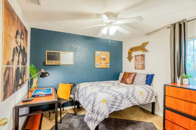 Sample bedroom - Apartment close to campus