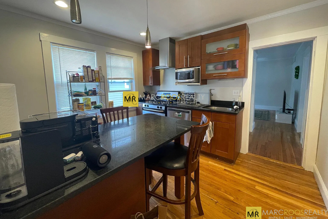 Call NOW for showings! 617-236-8600 - FREDERICK AVE - MODERN 4BR/1BA NEAR TUFTS FOR *6/1/2027* W/ EIK, 2 PRKNG, PRCHS, YARD, DW, LNDRY
