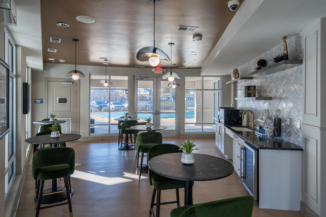 lounge - The James Student Housing Apartments