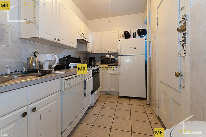 Call NOW for showings! 617-236-8550 - SAINT PAUL ST - *NO FEE* IN BROOKLINE! MODERN 4BR/1BA AVAIL *9/1/2026* W/ LNDRY IN BLDNG, H&HW INC!