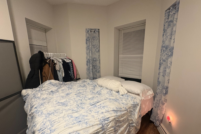 Bedroom - Sublet Available for spring/summer CLOSE TO CAMPUS