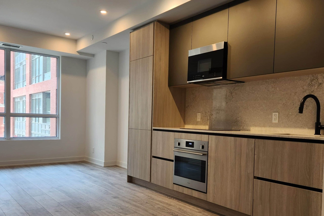 Kitchen - Modern 2 Bed, 2 Bath Condo for Rent near UofT