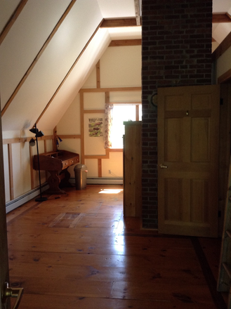 - Tree Top Studio Apartment