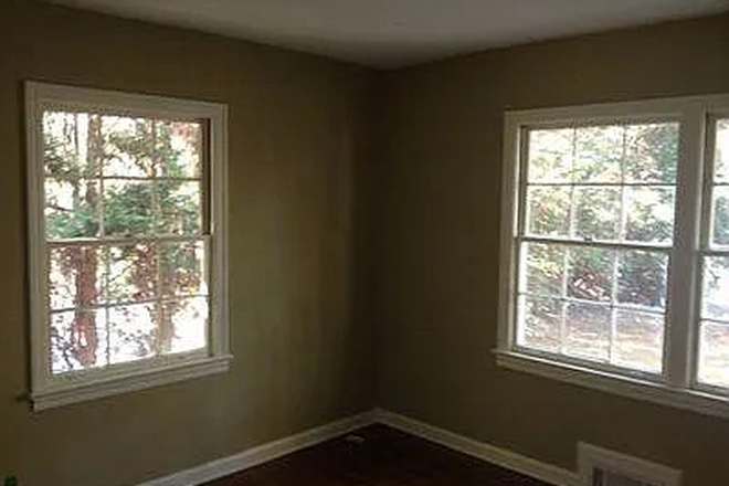 Bedroom - Lavista and Clairmont