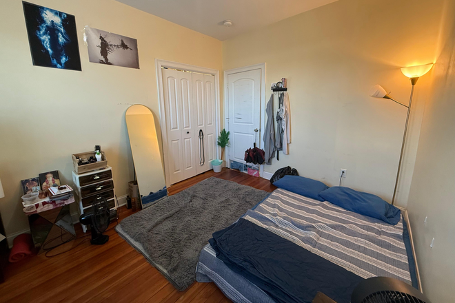 Bedroom - Spacious Private Room in Jamaica Plain | No Brokerage Fee
