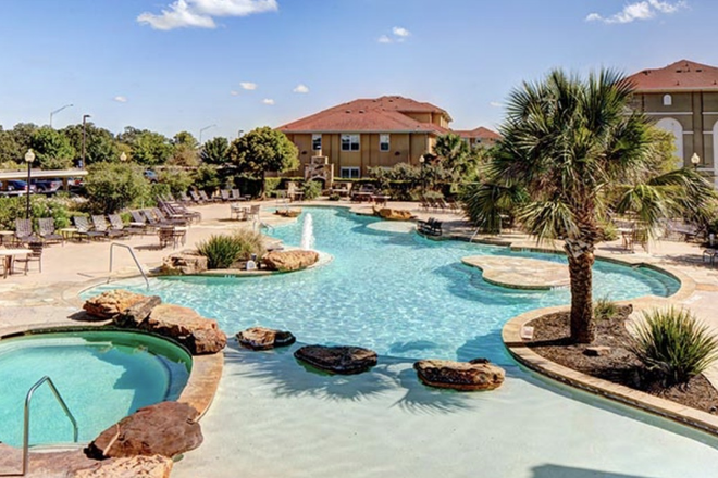 Complex - Callaway Villas