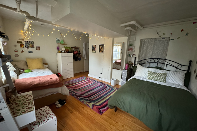 Bedroom 1 - rent 1700 - We have two rooms available to rent for Summer! (May-August)
