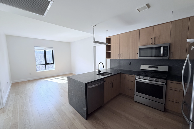Kitchen & Living Room - Apartment complex in Boston