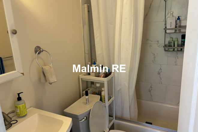 Bathroom - 606 Columbus Ave - Rent negotiable