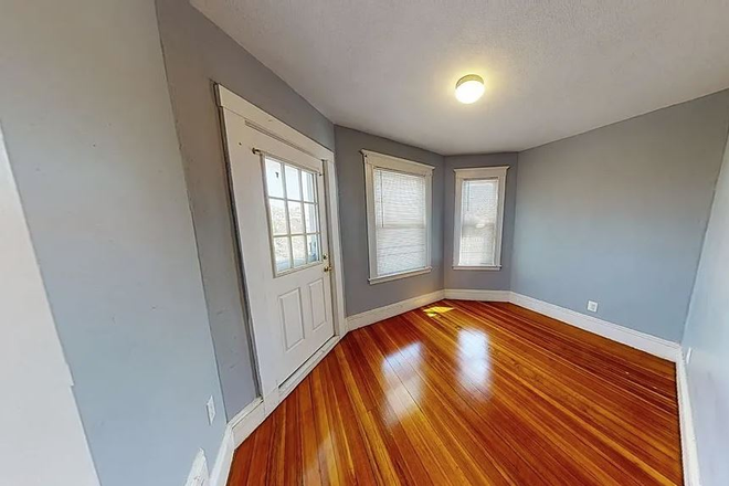 Bedroom #2 - View 1 - Room For Rent - Close To Campus (Shared Housing)