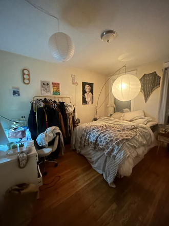 Bedroom - Summer Sublet (May–Aug) | 2BR | 10 min from Campus | $1775/month