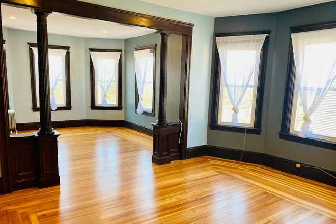 Living Room - Providence 3BR Near Brown University, Medical Centers & Downtown Providence