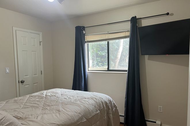Bedroom - Private Room & Bath