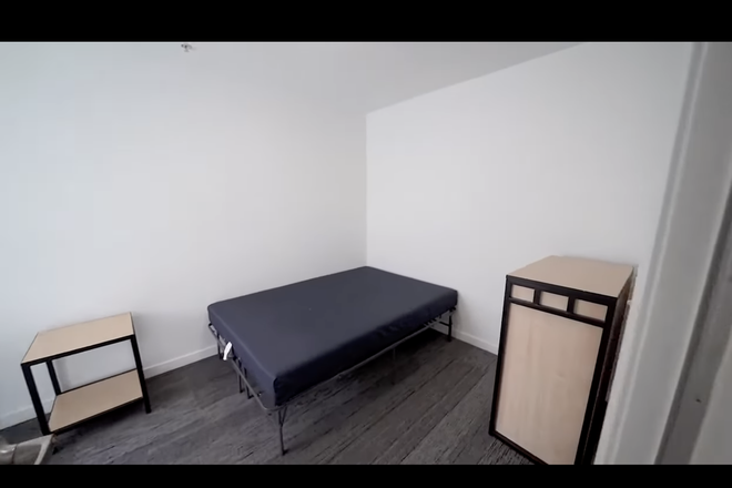 Bedroom - South Campus Commons 2 Apartments