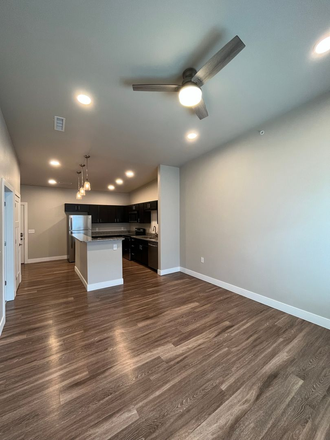 Living room - Nova Apartments 1B1B Sublease