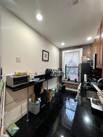 Kitchen - Spacious 5 Bed 2 Bath on Cortes St Available 9/1/2026 Apartments